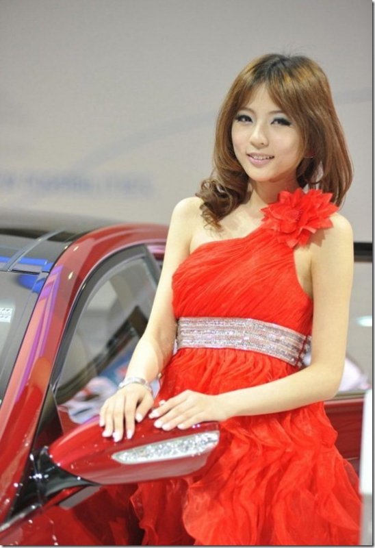 งานมอเตอร์โชว์ที่เซี่ยงไฮ้2011