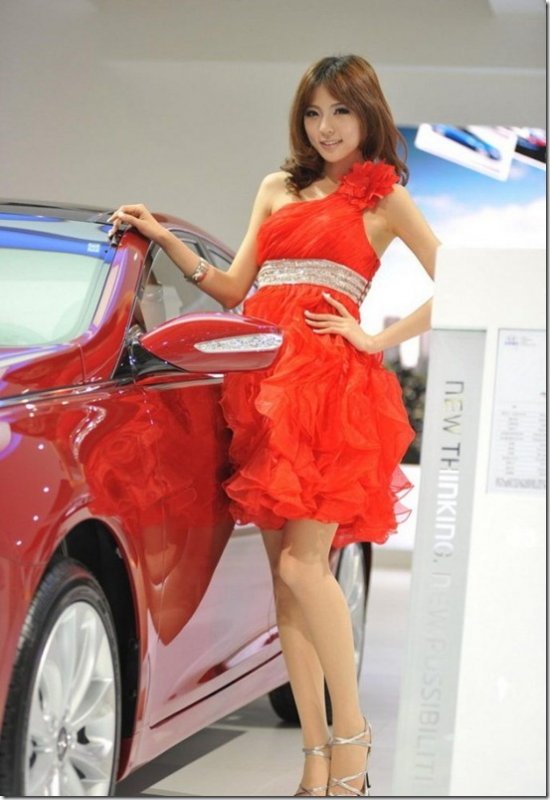 งานมอเตอร์โชว์ที่เซี่ยงไฮ้2011