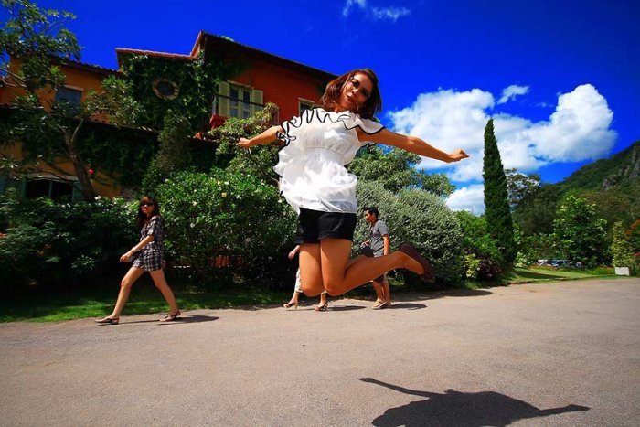 มาแชร์ท่ากระโดดถ่ายรูปกันคนละใบครับ...