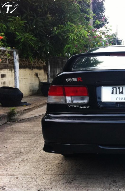 ขอความเห็นใส่หางหลังcivic coupe