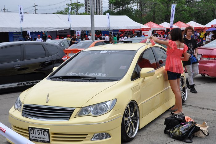 Meeting85#Honda fest    12 มิ.ย. 2554  By DoNuT