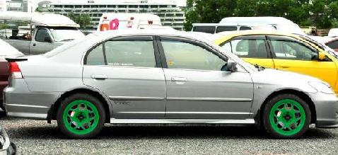 จาก web นี้คับ มี spoon ด้วยนะ ไคตัดสินใจอยู่ลองดูก่อนก็ได้

http://www.rarerims.co.uk/virtual/