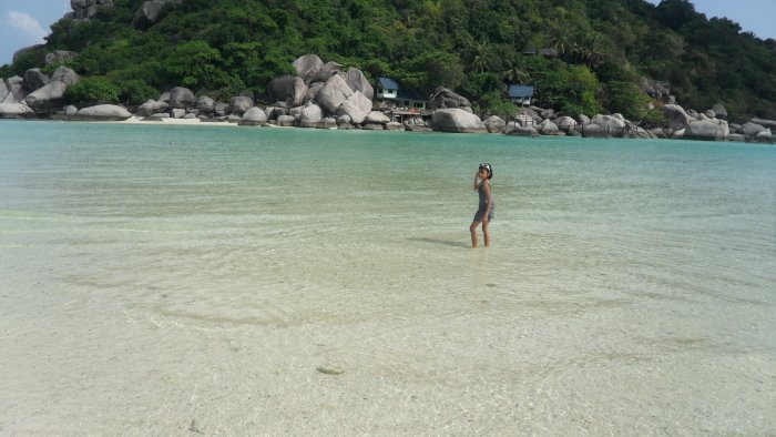 บนเกาะนางยวนครับ