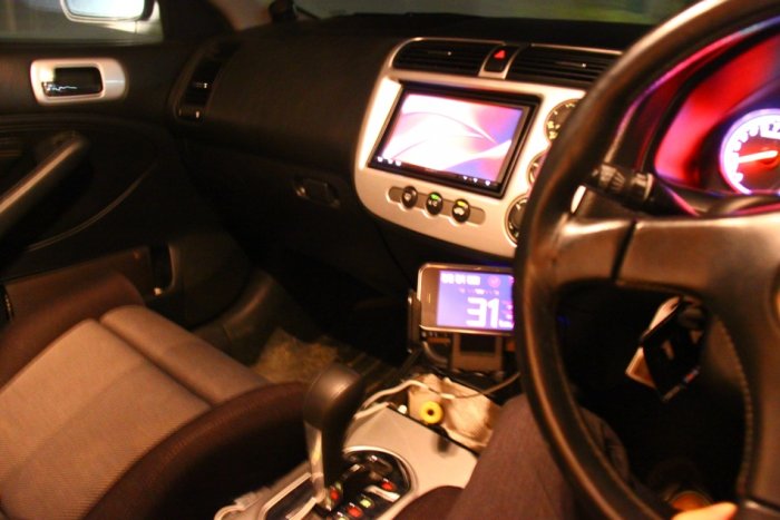 ของเล่นใหม่ไมล์ HUD เหมือนใน Toyota Prius