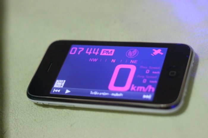 ของเล่นใหม่ไมล์ HUD เหมือนใน Toyota Prius