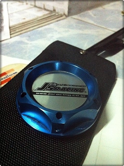 สภาพงามๆ แท้ๆ กันไปแนว J'Sracing คับ