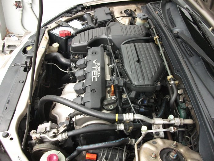 Civic es สีทอง ปี 2001 ขอรายงานตัวครับ