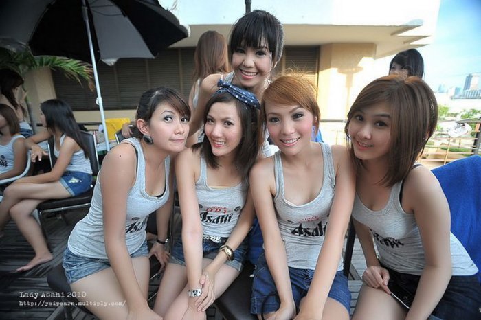 ขายเครื่องดื่มง่ะ