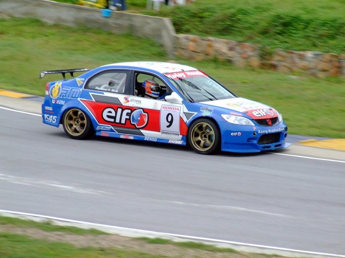 Re: ***บรรยากาศ honda racing fest 2011สนาม 2-3 สนามแข่งรถยนต์แก่งกระจาน เซอร์กิต***