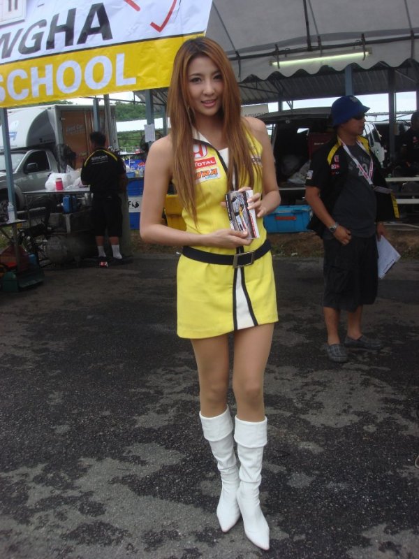 honda racing fest 2011สนาม 2-3 แก่งกระจาน เซอร์กิต (วันอาทิตย์)เพิ่มรูปเเล้วคร๊าบบบ!!