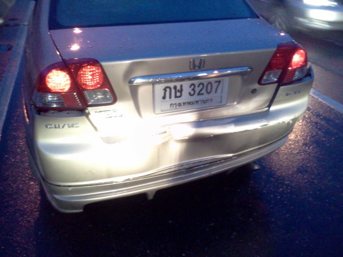 รูปครับ.ตอนที่โดนชนแล้ว