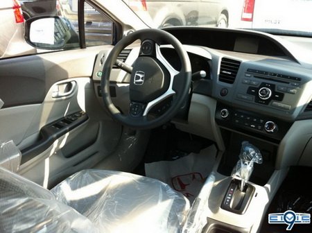 civic 2012 ช่วยวิจารณ์ด้วยครับ /////////////////////////2012 ใกล้เข้ามาถึงแล้ววววววววว