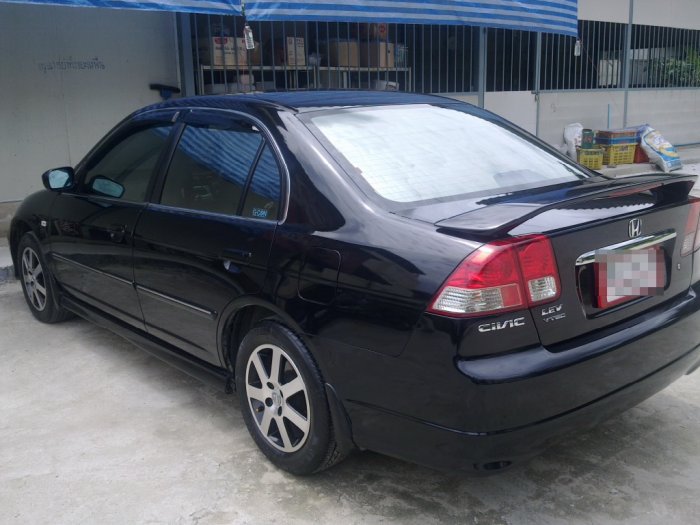 น้องใหม่คัฟ civic RX 2005 ดำๆๆๆ เดิมๆๆๆทั้งคัน ขอฝากตัวด้วยคนนะค้ฟ