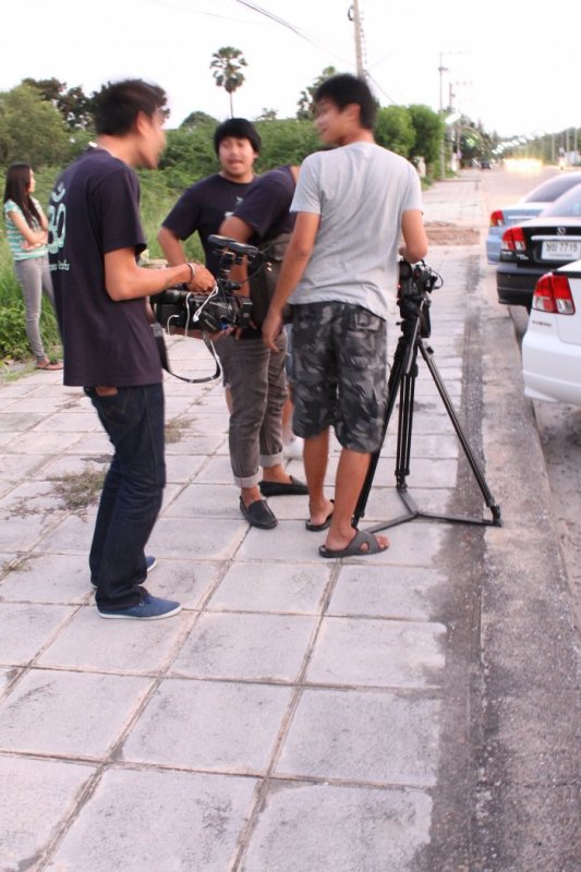 ทีมงานกำลังเตรียมตัวจ้า