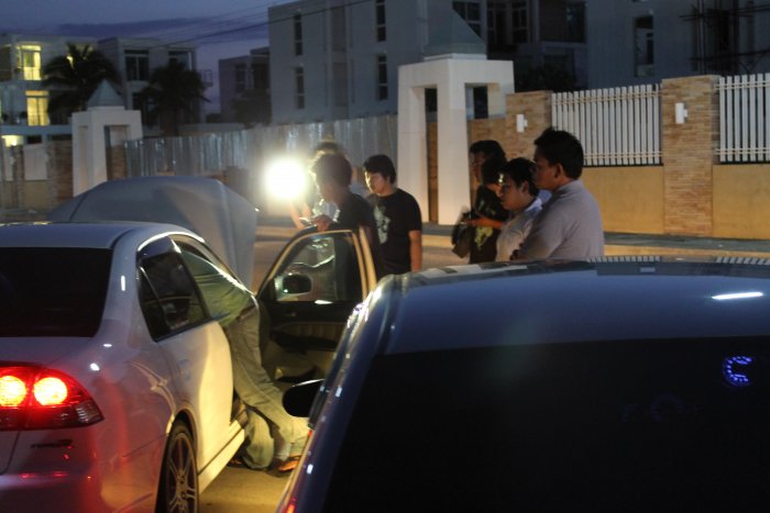 เเล้วก้อมามุงดู รถเทพ (ป้ายเพชรบุรี)รถเทพจิงๆนะ