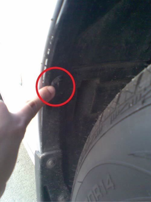ซุ้มล้อในภาพนี้ถอดยังไงค้ะ