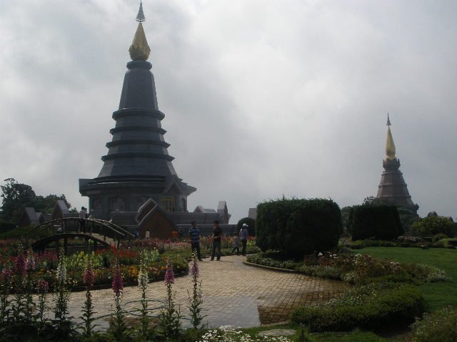 ถามเพื่อนๆเชียงใหม่หน่อยครับ