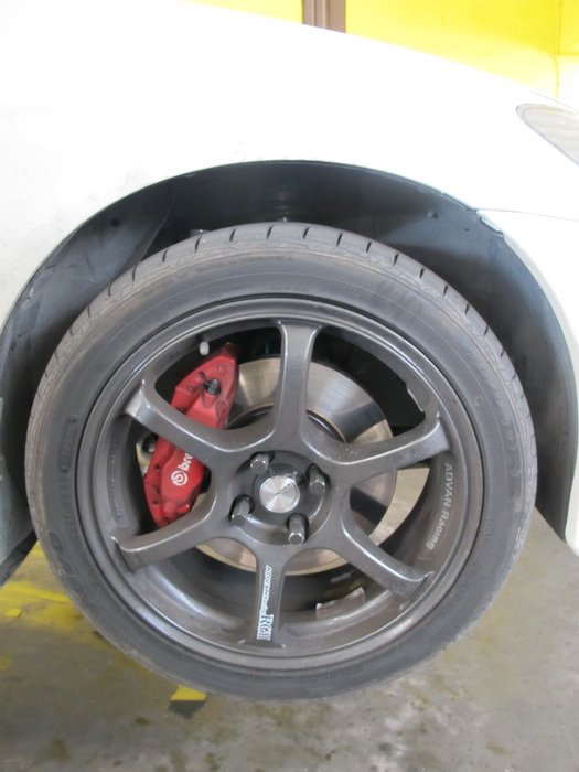 อันนี้พี่ Brembo DC5 กะ คุณ Advand ไซส์ 17"