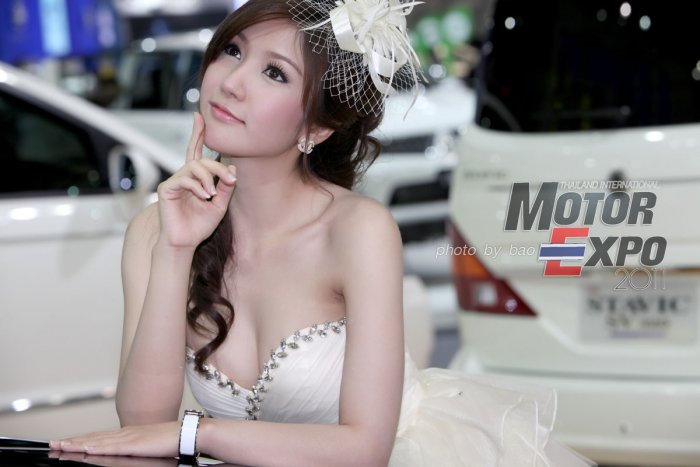 ปิดท้าย Motor Expo 2011 กับน้อง Stop คับ...