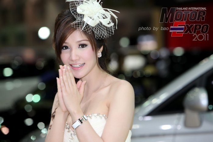 Re: ปิดท้าย Motor Expo 2011 กับน้อง Stop คับ...