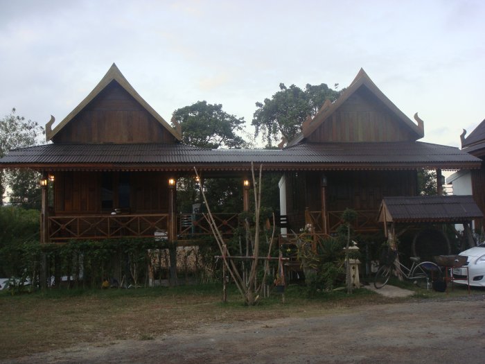 แนะนำสถานที่พัก วังน้ำเขียว ... (ถ้าวางผิดห้องต้องขออภัยนะค่ะ)
