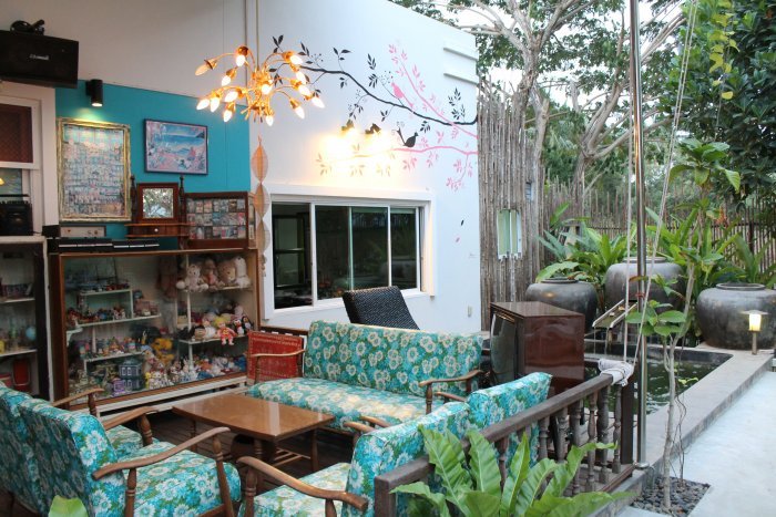 มาเเนะนำร้าน Baanbar กาแฟ ร้านอาหาร ร้านเหล้า ครบวงจร@หัวหิน