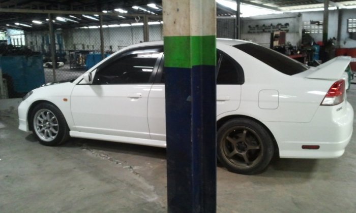 ลายไหนหล่อกว่ากัน