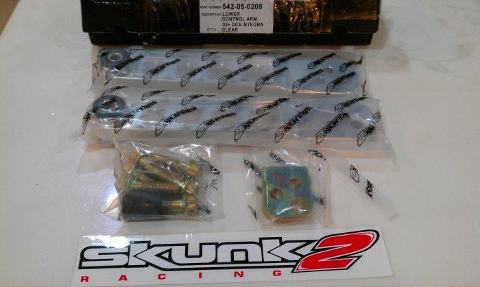 Review แกะกล่อง : ปีกนกหลัง Skunk2 ตรงรุ่น DC5 (สำหรับคนที่ใช้สวิงอาร์มของ DC5)