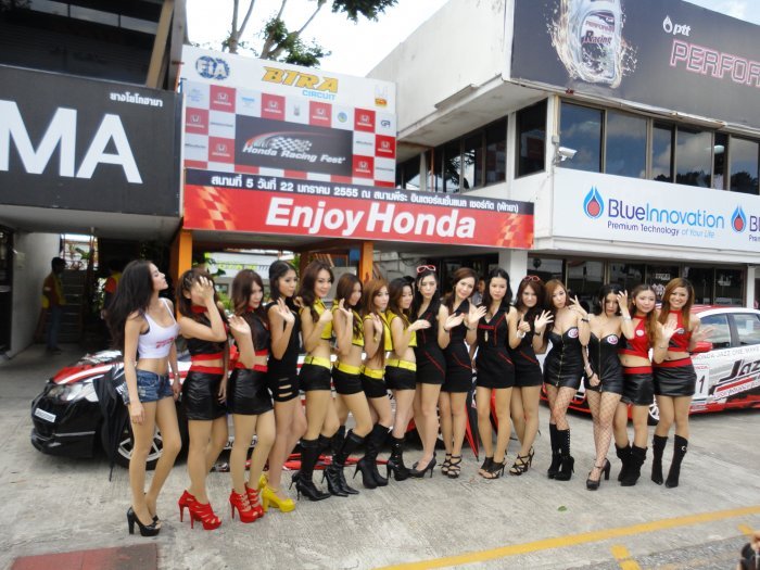 รูป(พริตตี้) Honda Racing Fest 2011 สนามสุดท้าย สนามพีระ