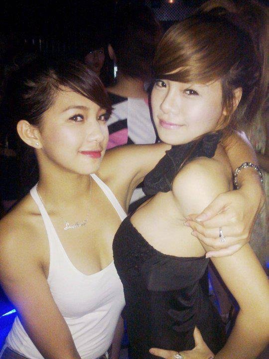 Re: ดูแล้วจะหลงรัก2สาว