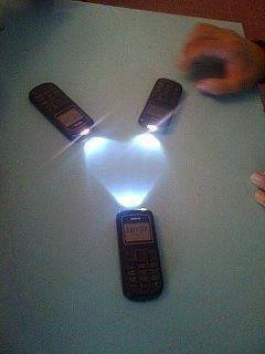สิ่งที่แตกต่าง ที่ แบล็คเบอร์รี่ และ Iphone ทำไม่ได้
ราคา 3 เครื่องยังไม่ได้เศษเสี้ยวของ Iphone เลย !!!