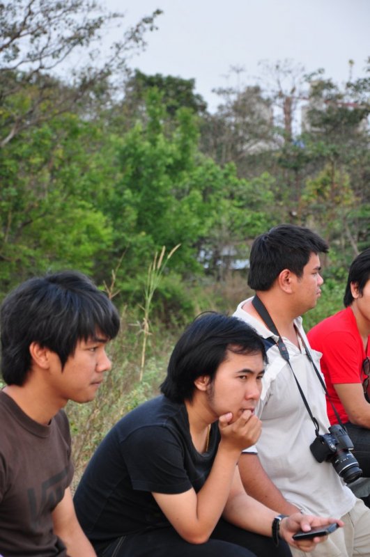 มองไรกานอยู่