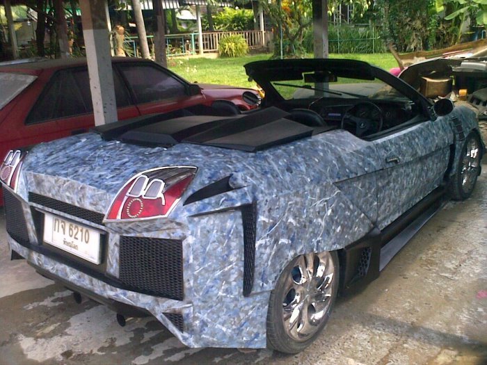 จาก 3 Door..กลายเป็น...