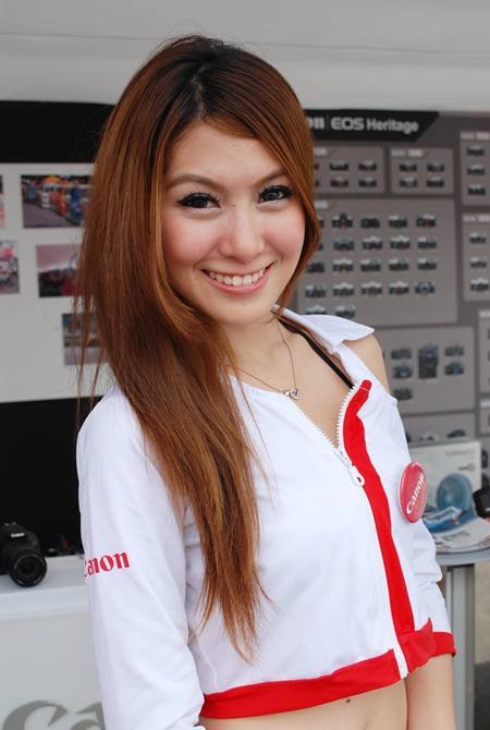 บรรยากาศงานแข่งรถบางแสนครับ