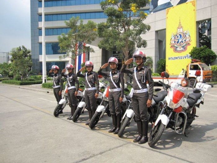 เจอจราจรแบบนี้ อยากโดนเรียกไหมคับบบ ^^