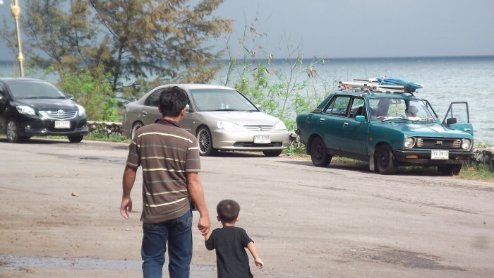 civic es พาล่่องใต้