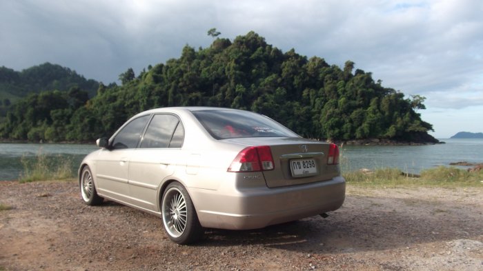 civic es พาล่่องใต้