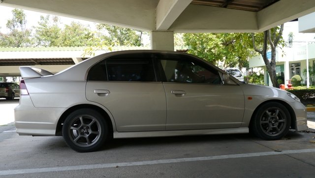 รบกวนขอดูภาพคนที่ใส่โช้ค dc5 tyre r พร้อมสปริง dc5 tyre r ทั้งชุดหน่อยครับ