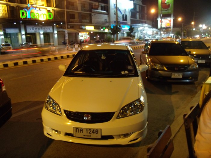ดูตามรถเอานะว่าใครไปมั่ง....