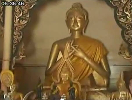 มาดูพระพุทธรูปชูนิ้วกลางครับแปลกแต่จิง