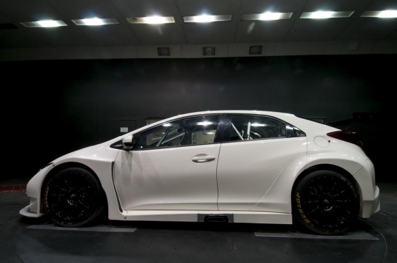 Honda Civic 2012 Touring งามจริงๆ ก่อนได้ฤกษ์ลงสนาม