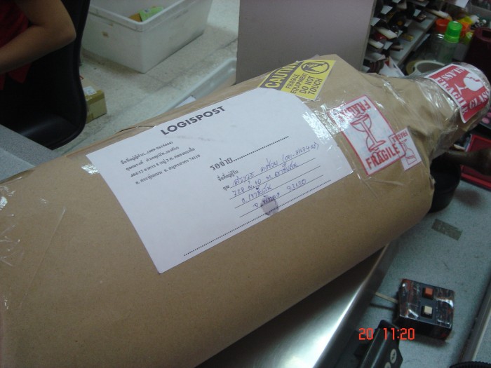 คุณสราวุธ พัทลุง เลขที่จัดส่ง LA020523942TH 