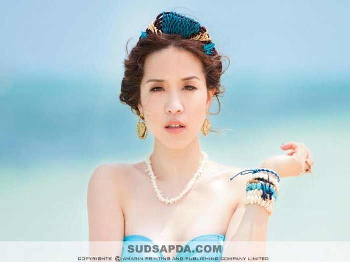 พลอย หอวัง @ สุดสัปดาห์ vol.30 no.700 April 2012