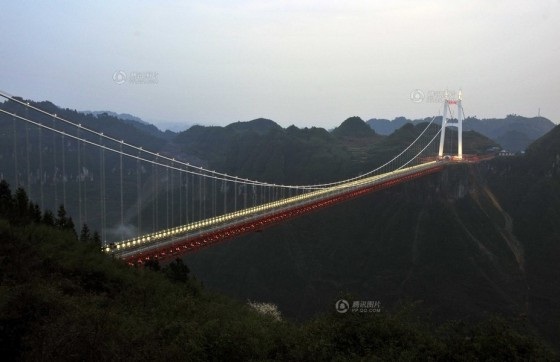 จีนเปิดสะพานแขวน ที่ยาวและสูงที่สุดในโลก !!!