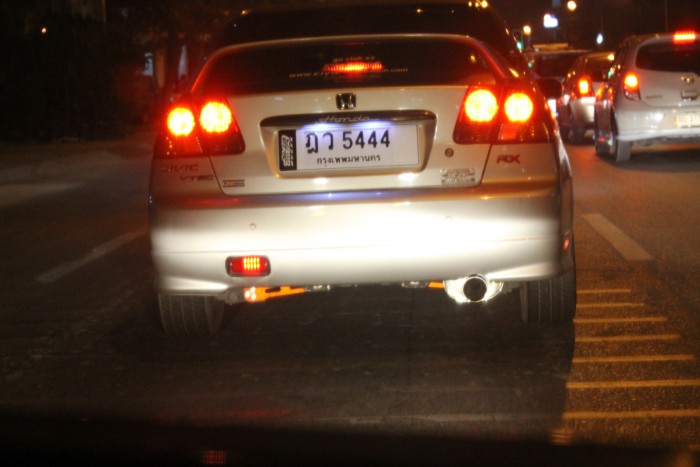 ท้ายโด่งแบบนี้เลยถังแก๊ส +คนนั่หลังอีก2คน