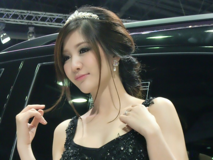ส่งท้ายงานมอเตอร์โชว์2012(08/04/55)
