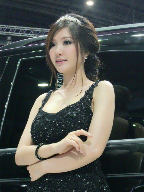 ส่งท้ายงานมอเตอร์โชว์2012(08/04/55)