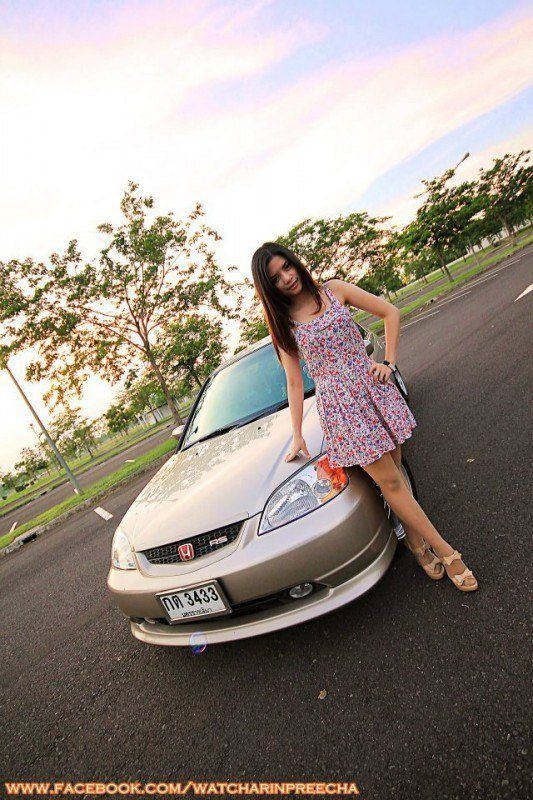 ปีใหม่ไทย พาลูกรักไปถ่ายรูปกับนางแบบ