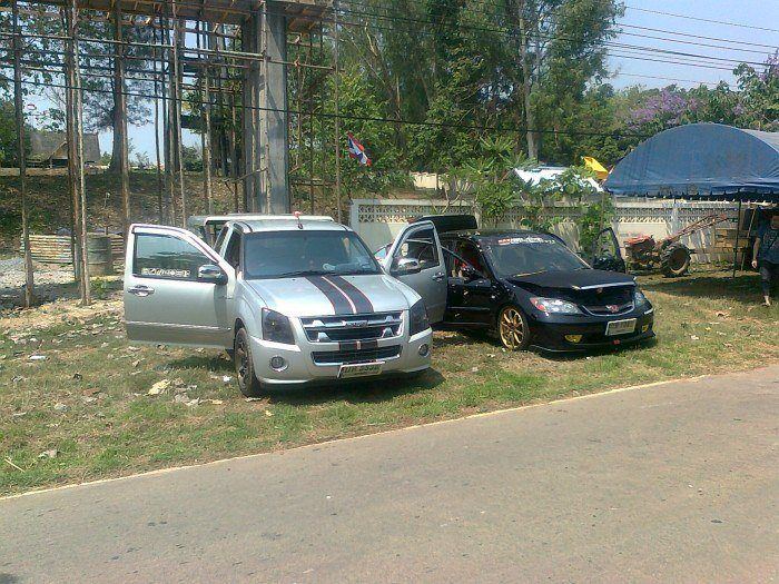 Dmax  ปะทะ  ES  สงกรานต์อุตรดิตถ์