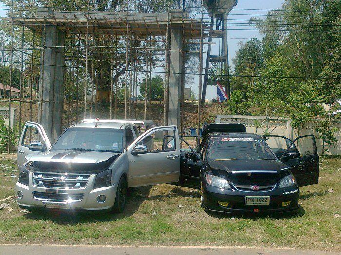 Dmax  ปะทะ  ES  สงกรานต์อุตรดิตถ์